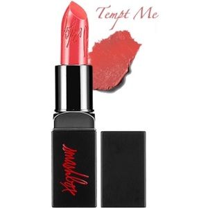 Smashbox Love Me Legendary Lipstick in Tempt Me
